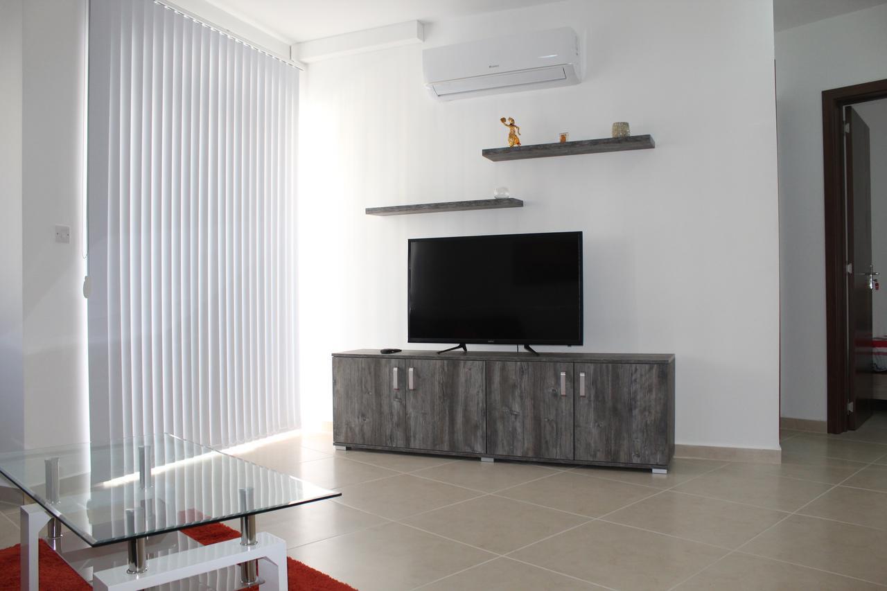 Centre Point Apartment Msida Exterior photo