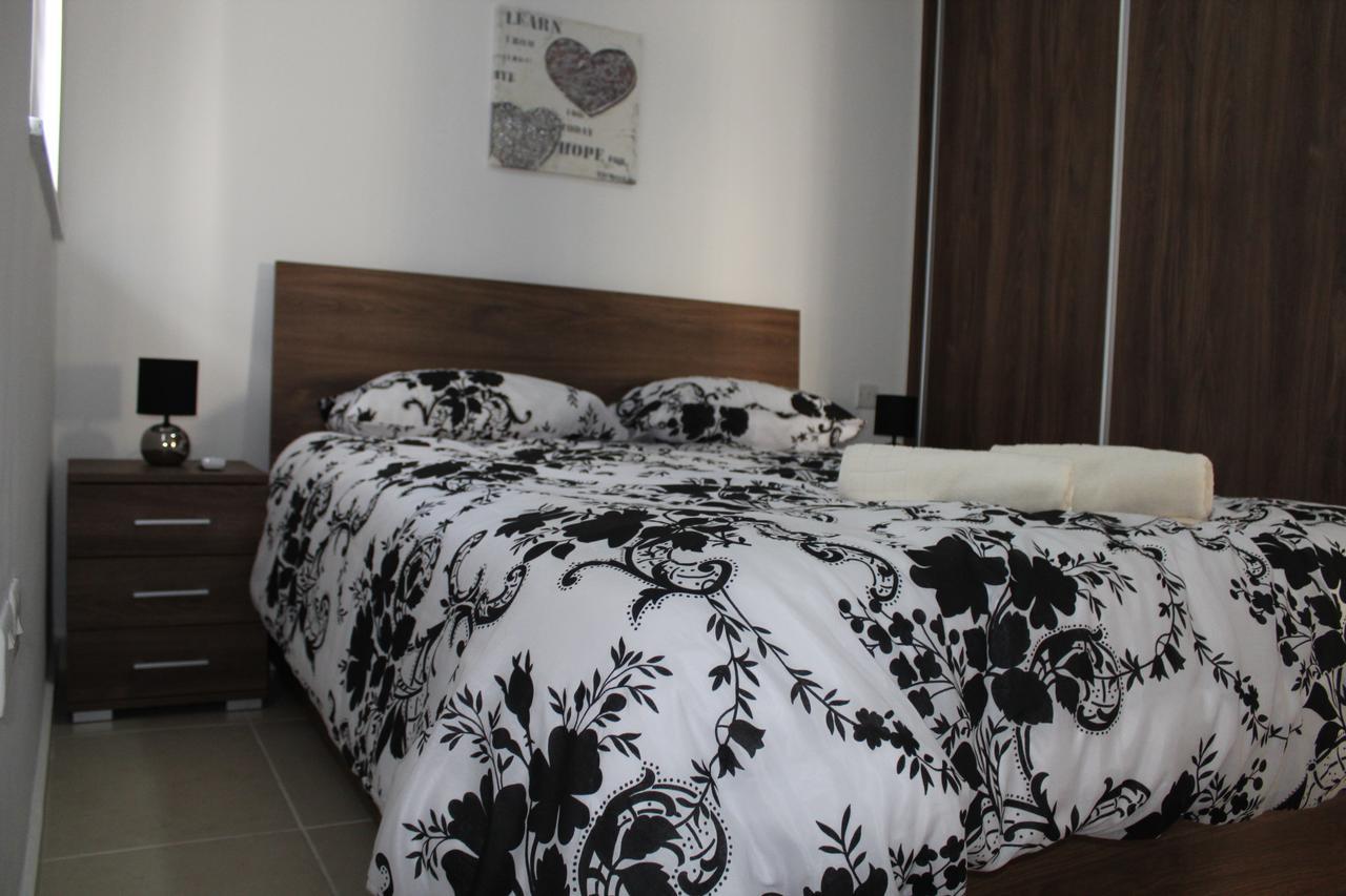 Centre Point Apartment Msida Exterior photo